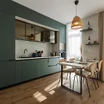 Modern With Balcony, Private Parking And Fast Wi-fi, Center *