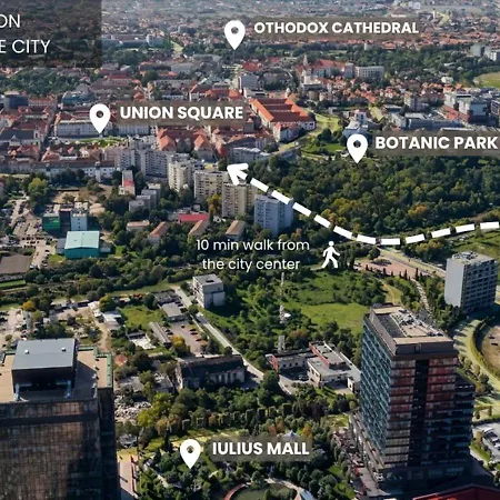 Modern With Balcony, Private Parking And Fast Wi-fi, Center * 티미쇼아라