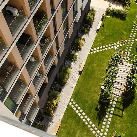 Modern With Balcony, Private Parking And Fast Wi-fi, Center Apartament *