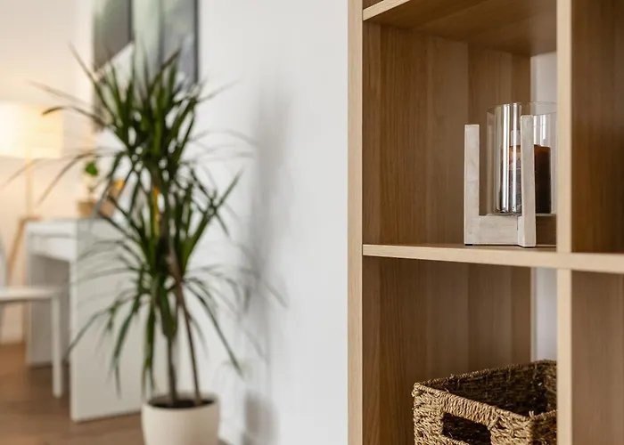 Modern With Balcony, Private Parking And Fast Wi-fi, Center * Timişoara