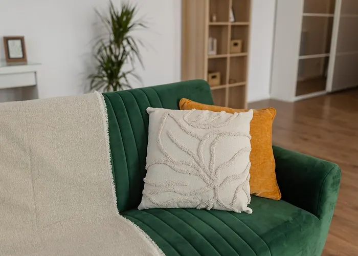 Modern With Balcony, Private Parking And Fast Wi-fi, Center * Timişoara